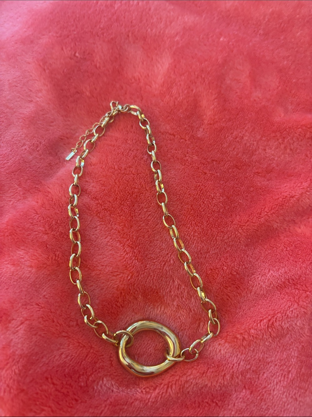 Chansutt Gold-Tone necklace with Circular Accent